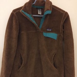 Golden Brown and Teal Patagonia Snap-t Fleece
